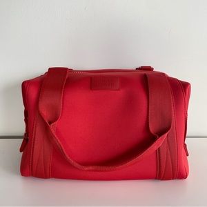 Dagne Dover Medium Landon Siren